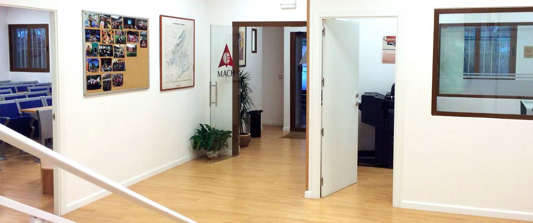 Instalaciones de Academia Mach